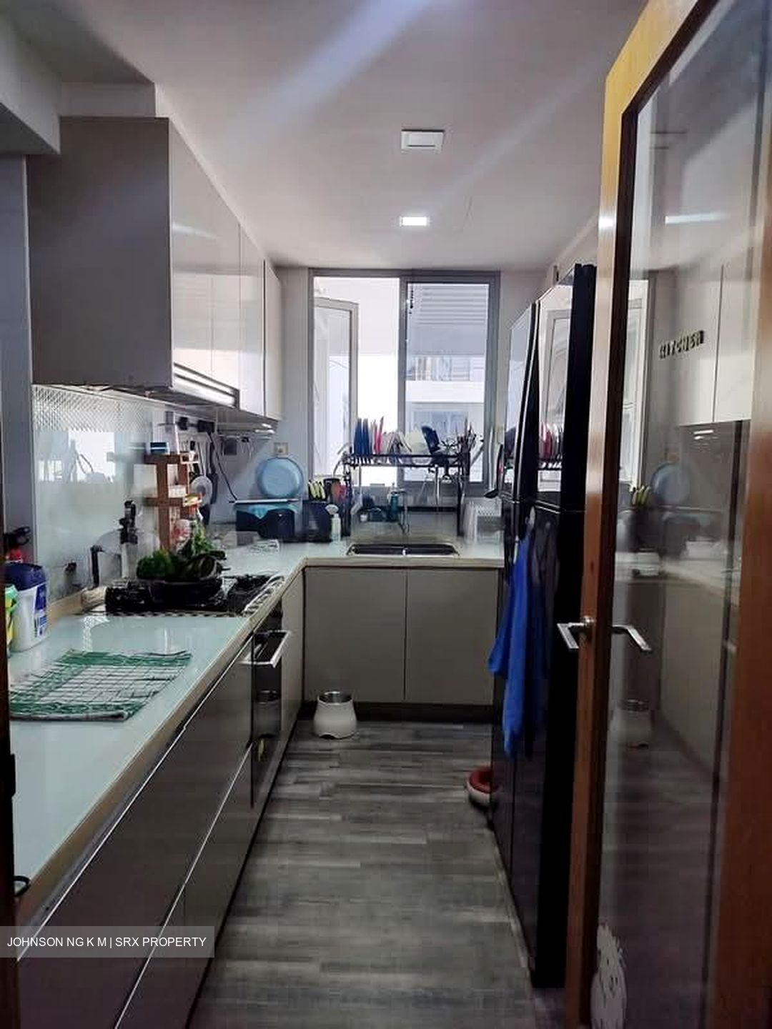 Prive (D19), Condominium #593035961